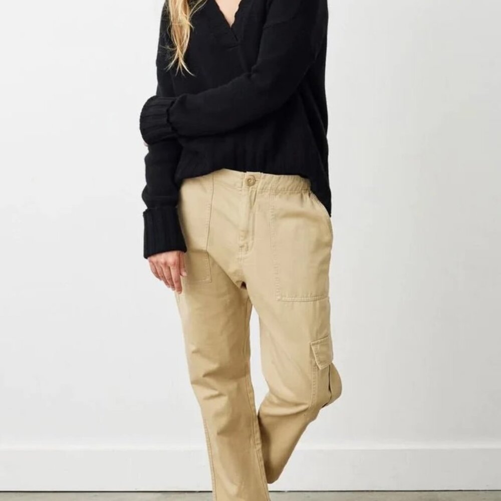 Not Monday Charlie Cargo Pants in Sand size 8 NWT New